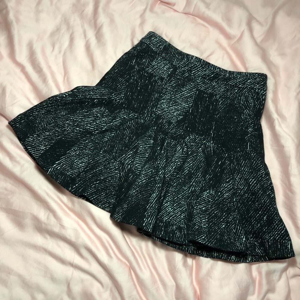 Banana republic 🍌 flared skater mini skirt